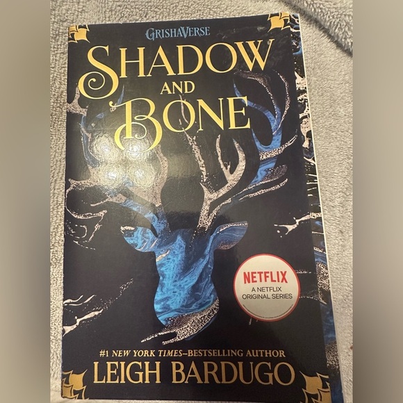 The Shadow & Bone (brand new ) - Picture 1 of 1